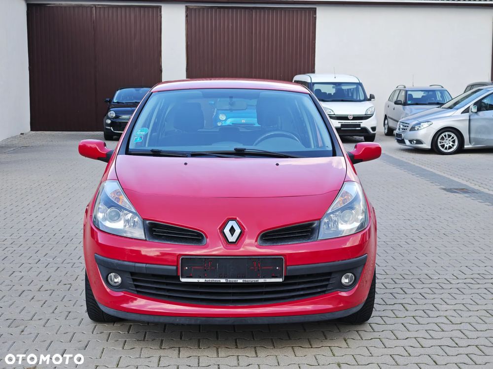 Renault Clio 1.6 16V Expression - 4