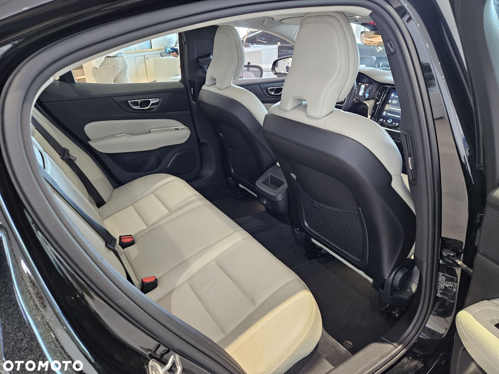 Volvo S60 - 25