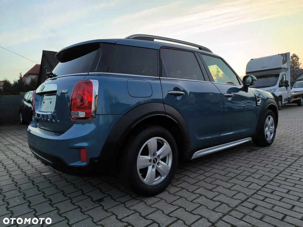 MINI Countryman One Blackyard - 16