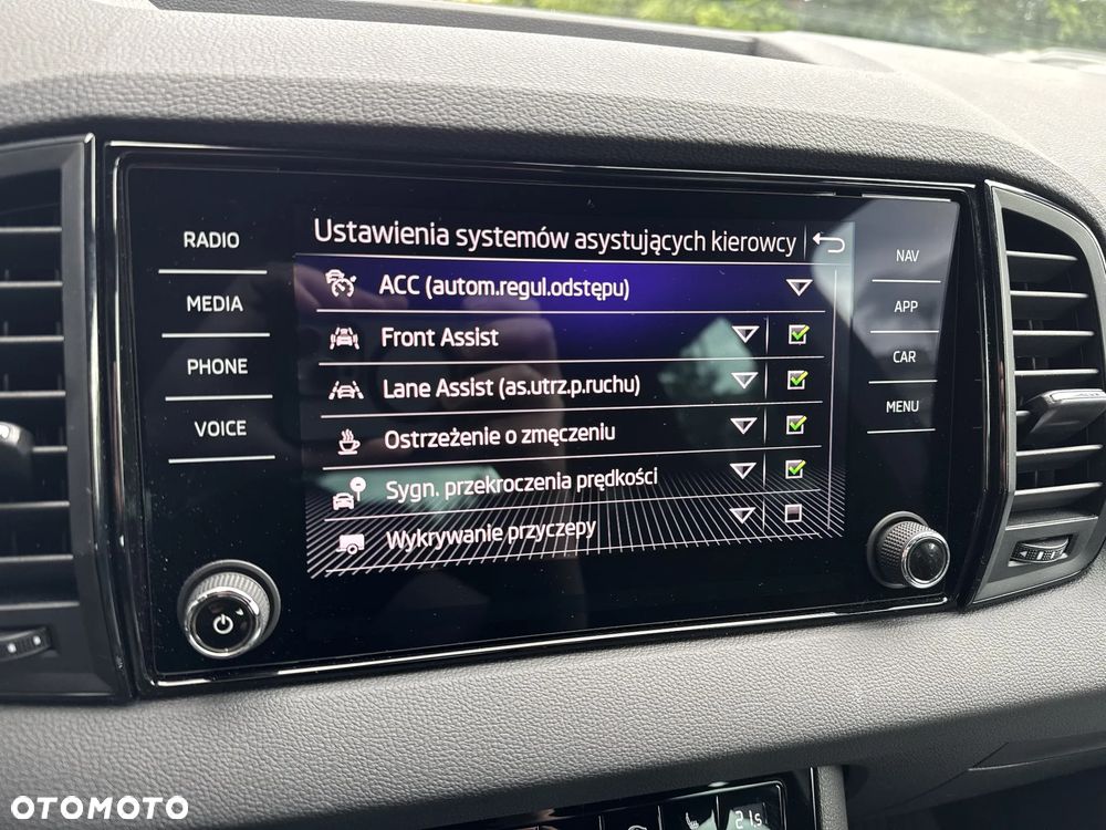 Skoda Karoq 1.5 TSI ACT Sportline DSG - 23