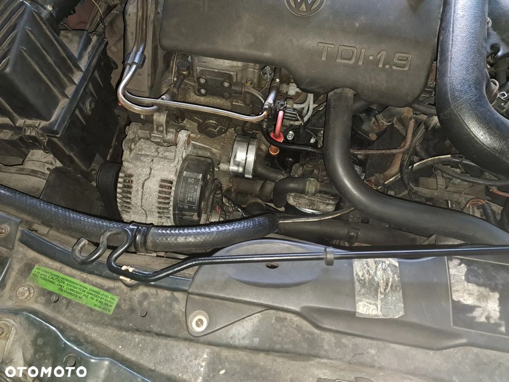 Volkswagen Passat Variant 1.9 TDI GL - 19