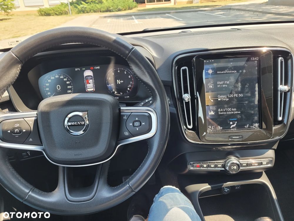 Volvo XC 40 T2 Momentum - 10