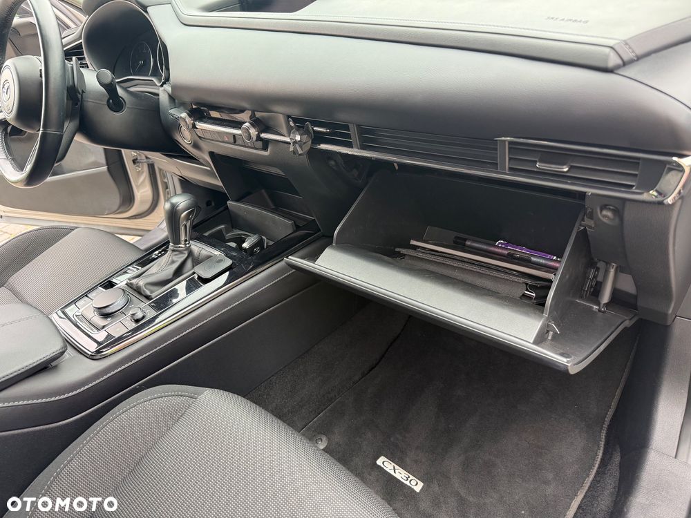 Mazda CX-30 - 12