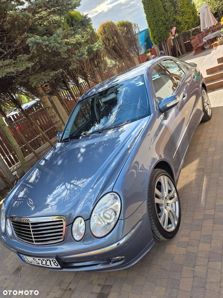 Mercedes-Benz Klasa E 280 4Matic Automatik Avantgarde - 40