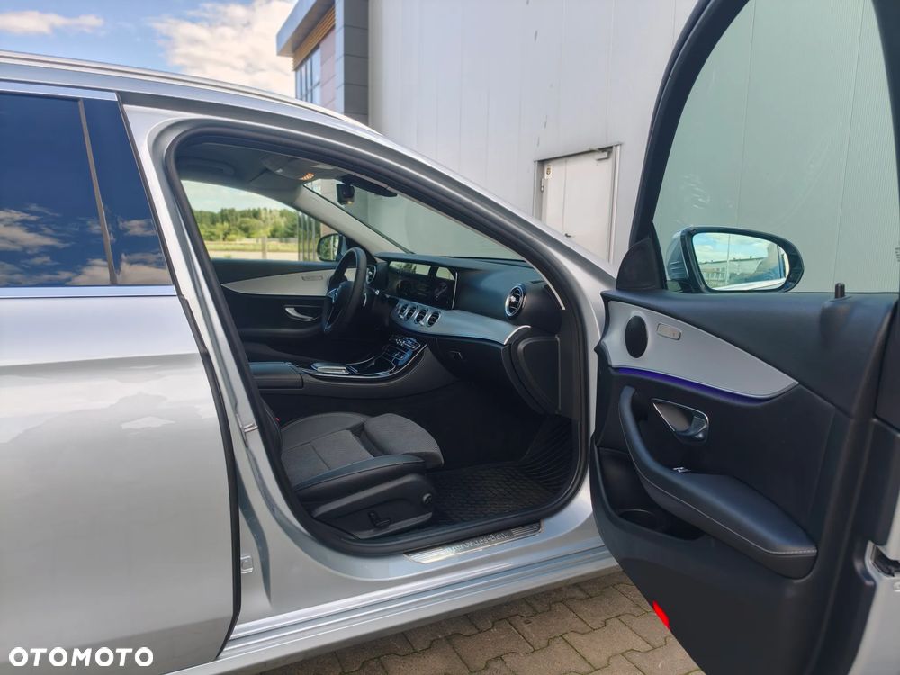 Mercedes-Benz Klasa E 220 d 9G-TRONIC Avantgarde - 13