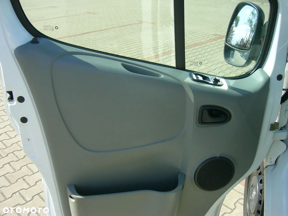 Opel Vivaro L1H1 Tour - 17