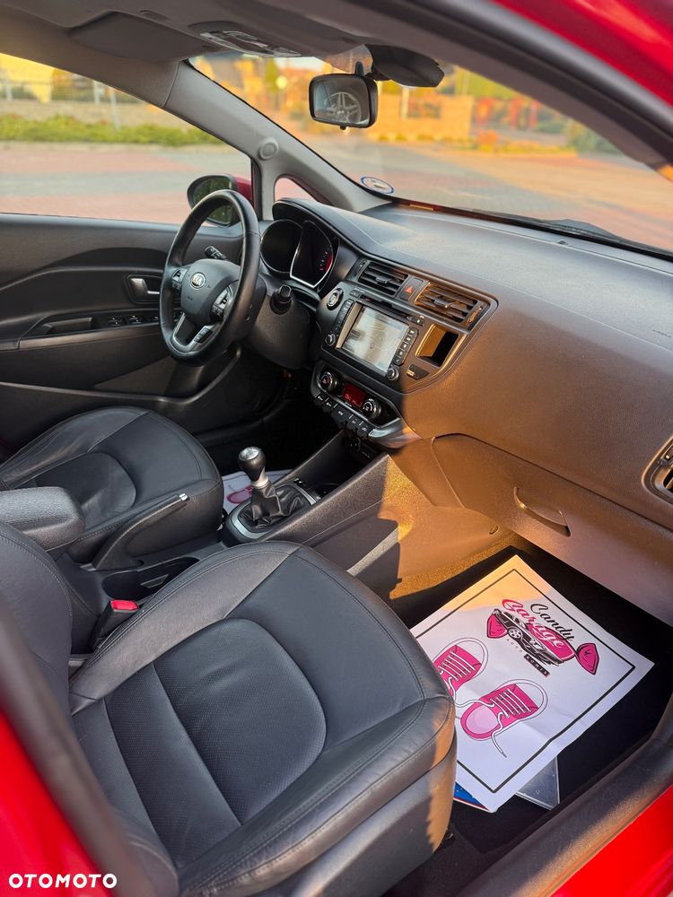 Kia Rio - 19