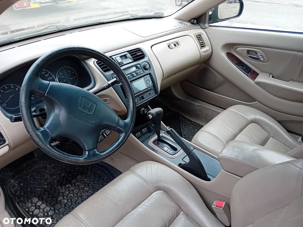 *HONDA ACCORD COUPE* Samochód na części - 4