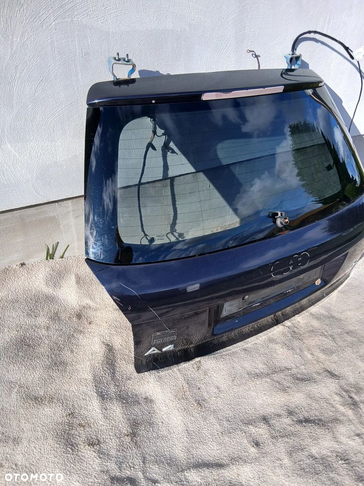 TYLNA KLAPA AUDI A4 B6 KOMBI  KOMPLETNA - 2