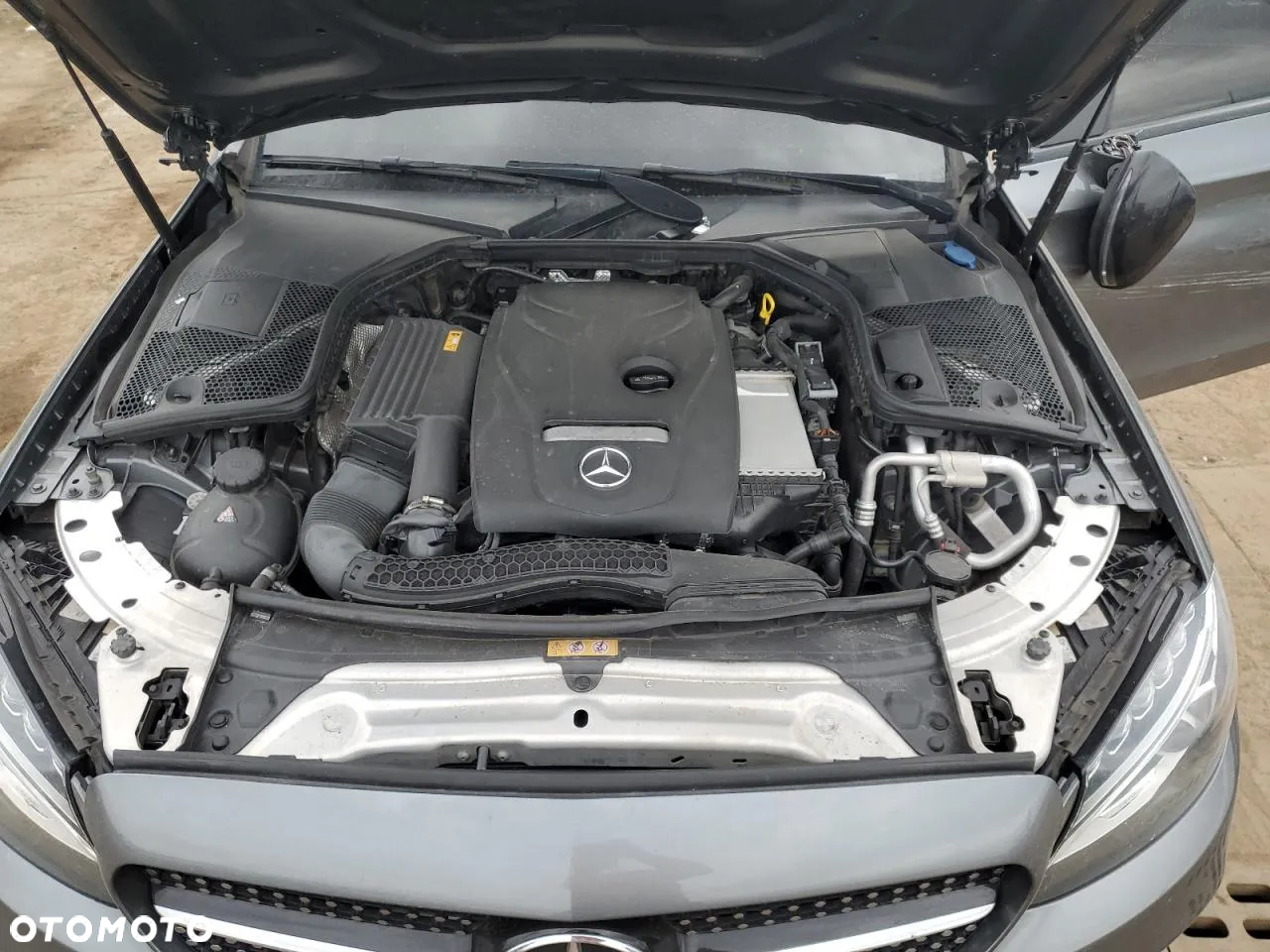 Mercedes-Benz Klasa C 300 9G-TRONIC - 10