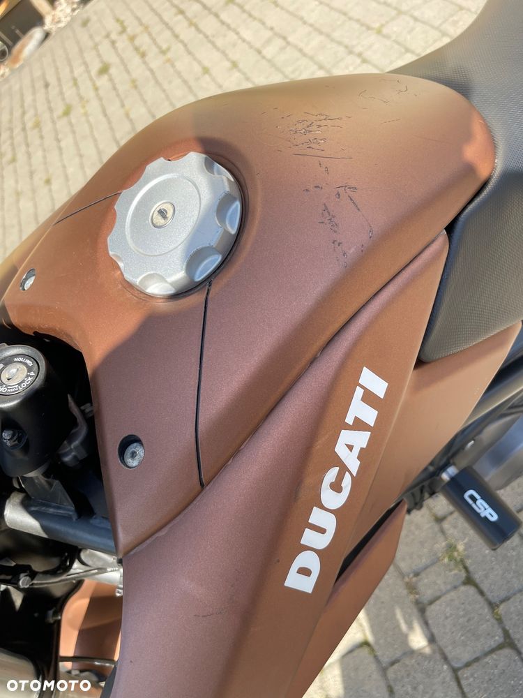 Ducati Hypermotard - 7