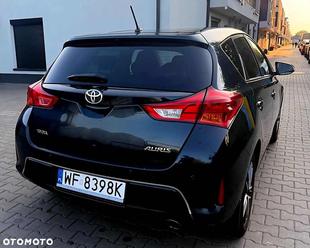 Toyota Auris 1.6 Dynamic - 5