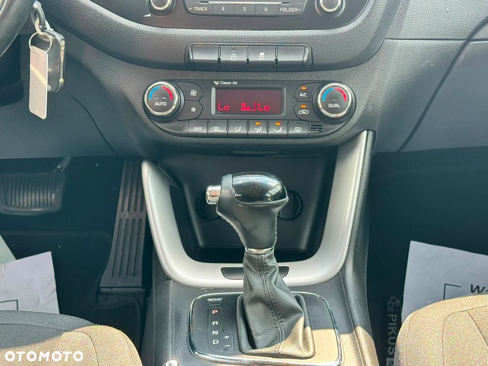 Kia Ceed - 21