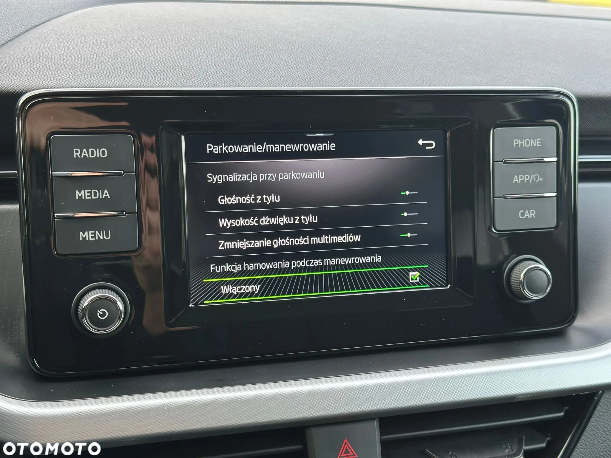 Skoda Kamiq 1.0 TSI Ambition DSG - 23