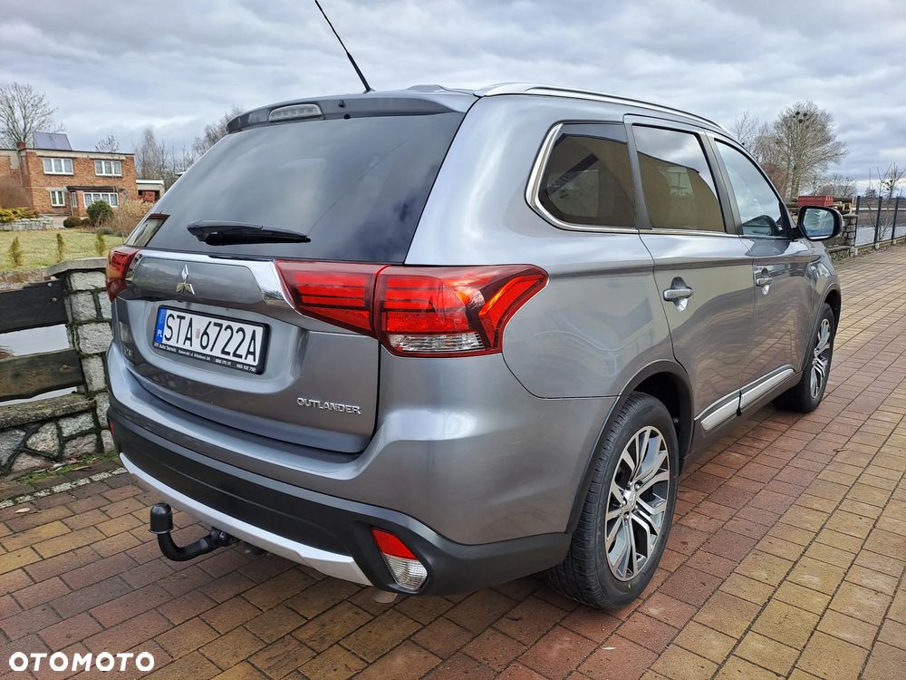 Mitsubishi Outlander - 8