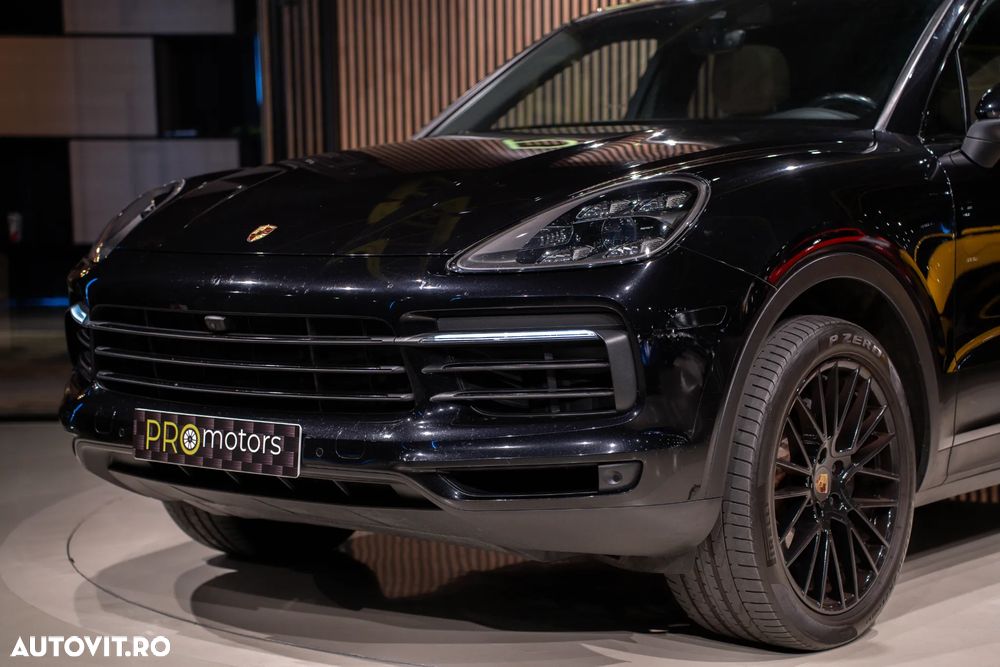 Porsche Cayenne Tiptronic S - 3