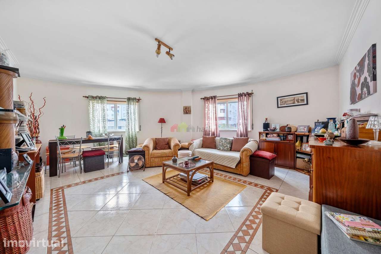 Apartamento T1 em Sta Marta do Pinhal