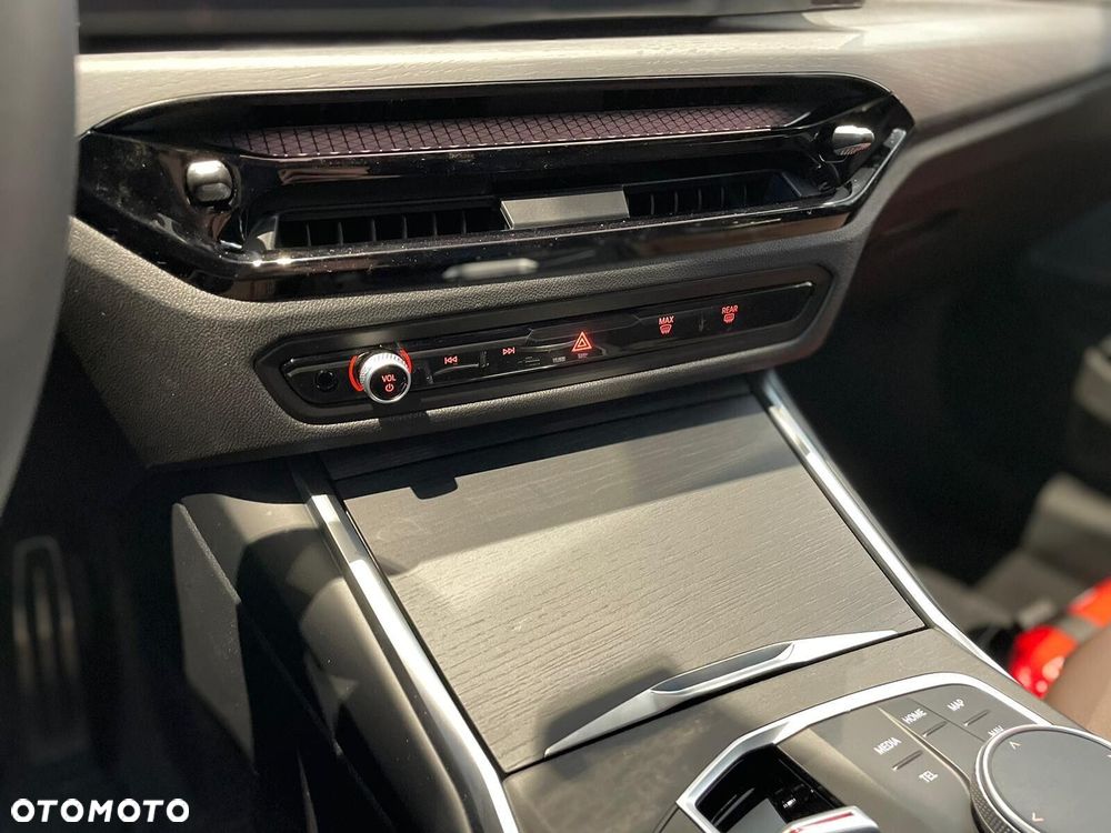 BMW Seria 3 - 26