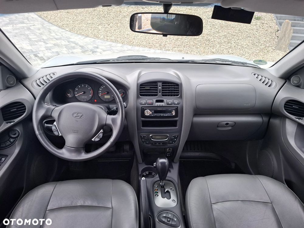 Hyundai Santa Fe - 16