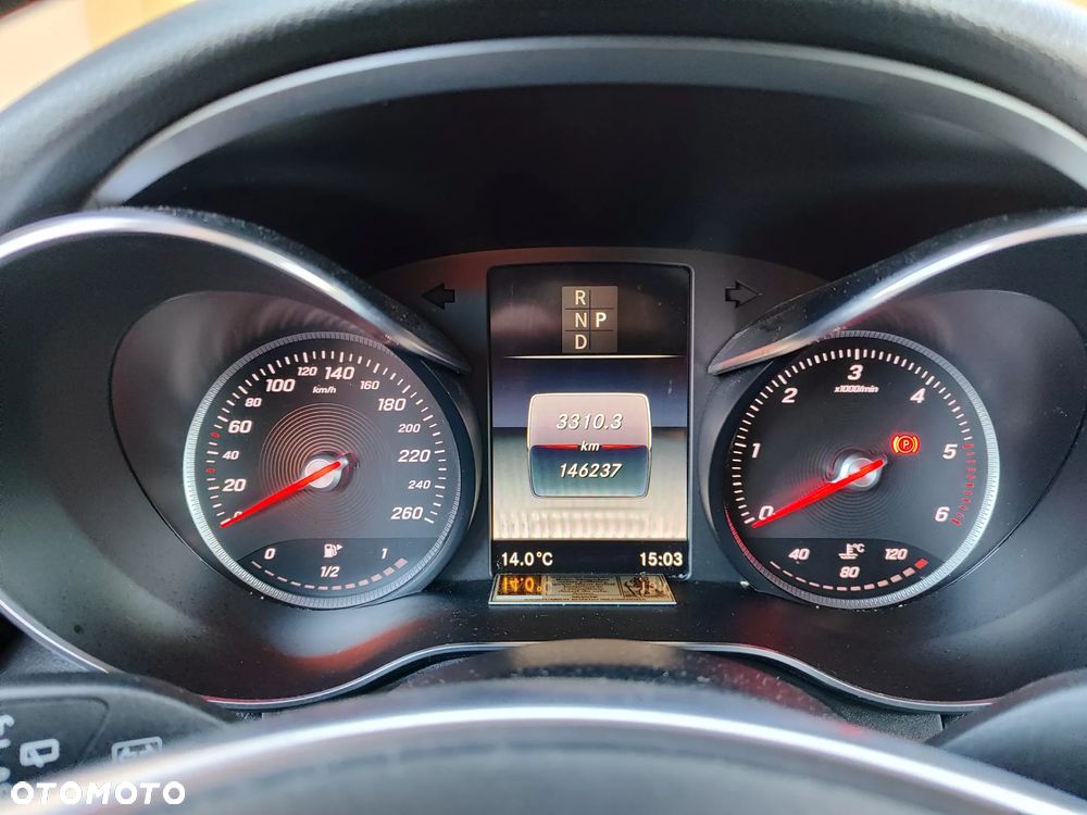 Mercedes-Benz GLC - 9