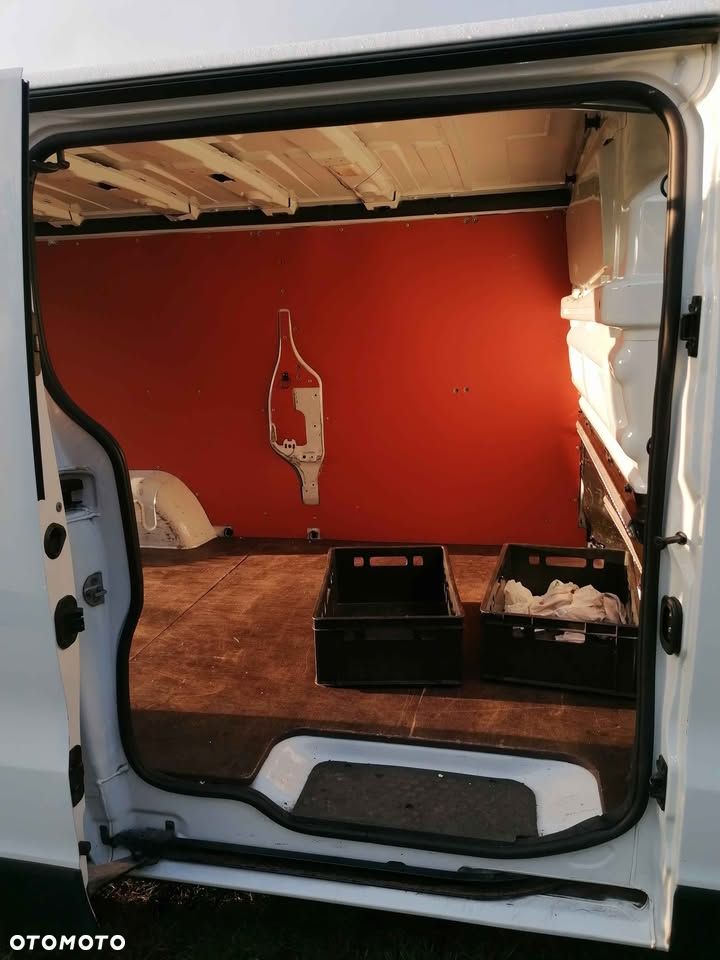 Opel Vivaro - 7