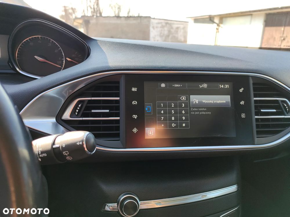 Peugeot 308 1.6 THP Allure - 8