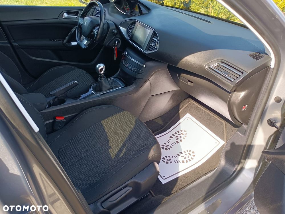 Peugeot 308 BlueHDi 120 Stop & Start GT-Line Edition - 25