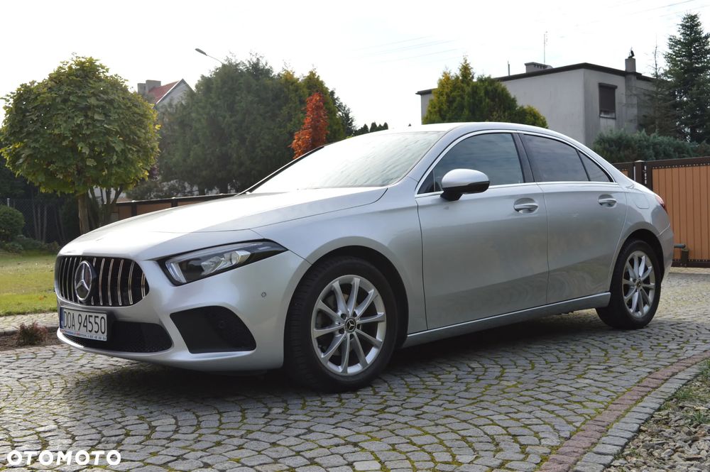Mercedes-Benz Klasa A 180 d Progressive 7G-DCT - 5