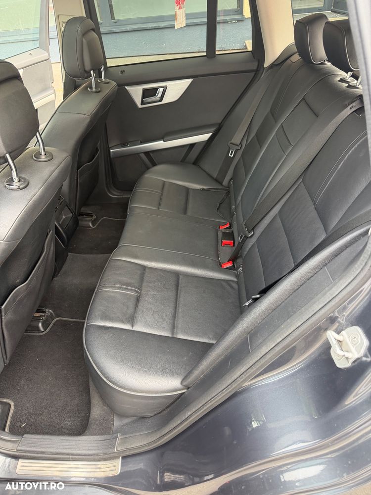 Mercedes-Benz GLK 250 CDI DPF 4Matic BlueEFFICIENCY 7G-TRONIC - 10