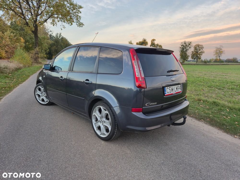 Ford C-MAX 1.8 TDCi Titanium - 4