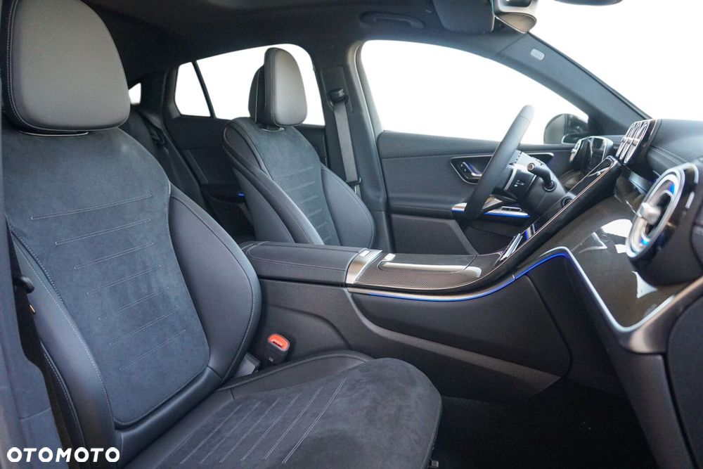 Mercedes-Benz GLC 300 mHEV 4-Matic AMG Line - 14