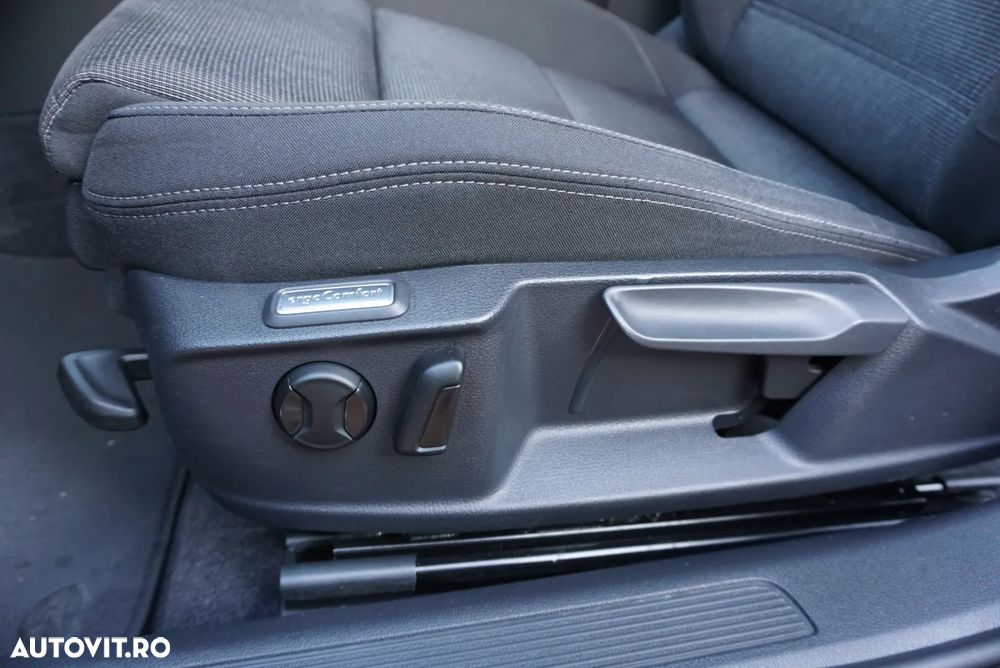 Volkswagen Passat 2.0 TDI DSG (BlueMotion Technology) Comfortline - 14