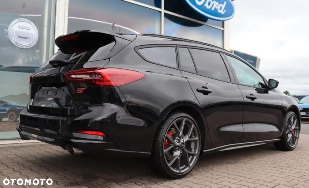 Ford Focus - 7