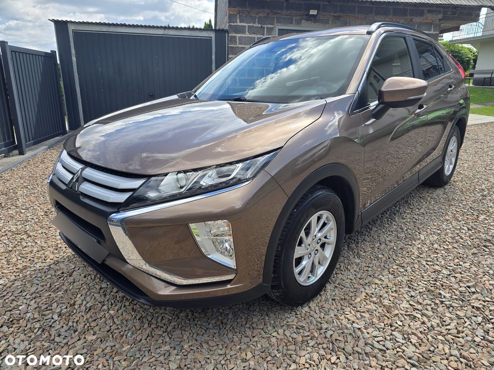Mitsubishi Eclipse Cross 1.5 T GPF Invite Plus - 11