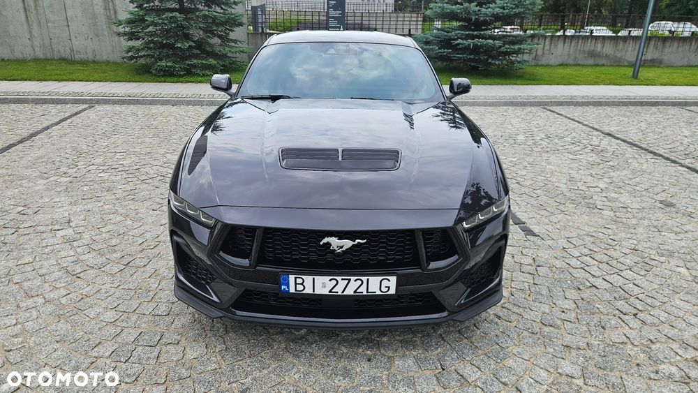 Ford Mustang - 12