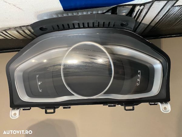 Ceas de bord cutie automata TFT Retrofit VOLVO S60 V60 XC60 2014+ 31473467 - 2