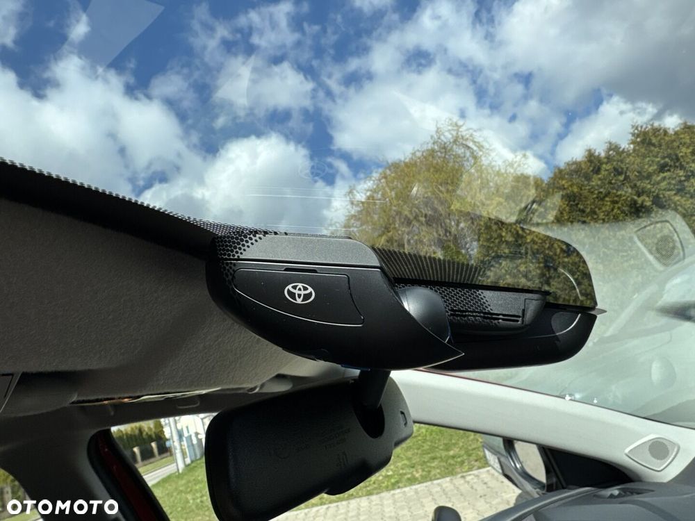 Toyota Yaris - 17