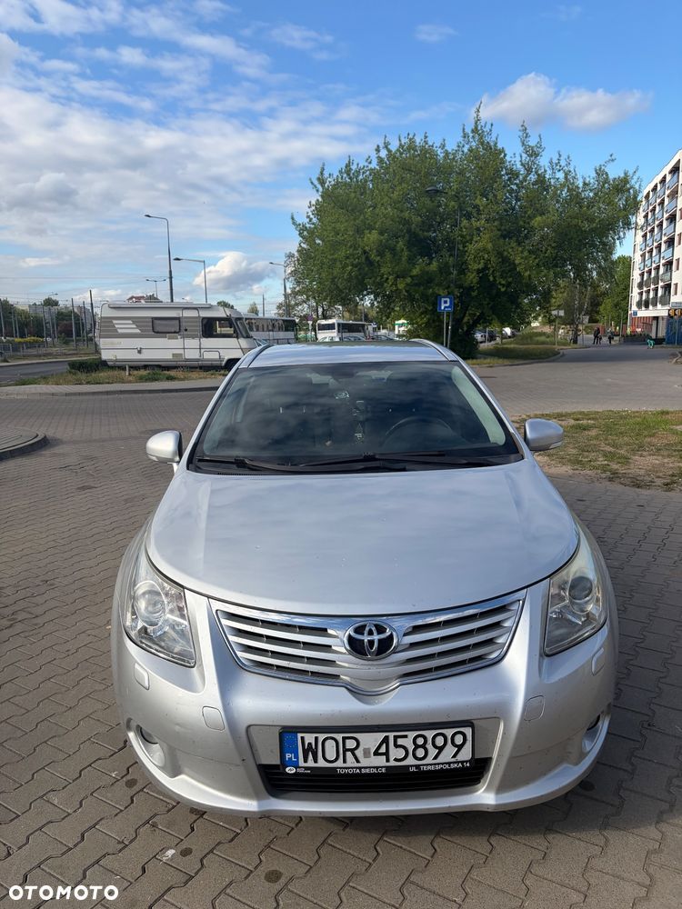 Toyota Avensis 2.0 D-4D Sol - 1