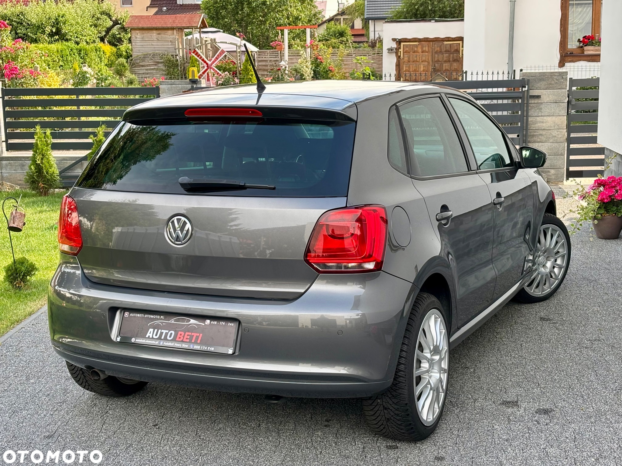 Volkswagen Polo 1.4 Team - 16