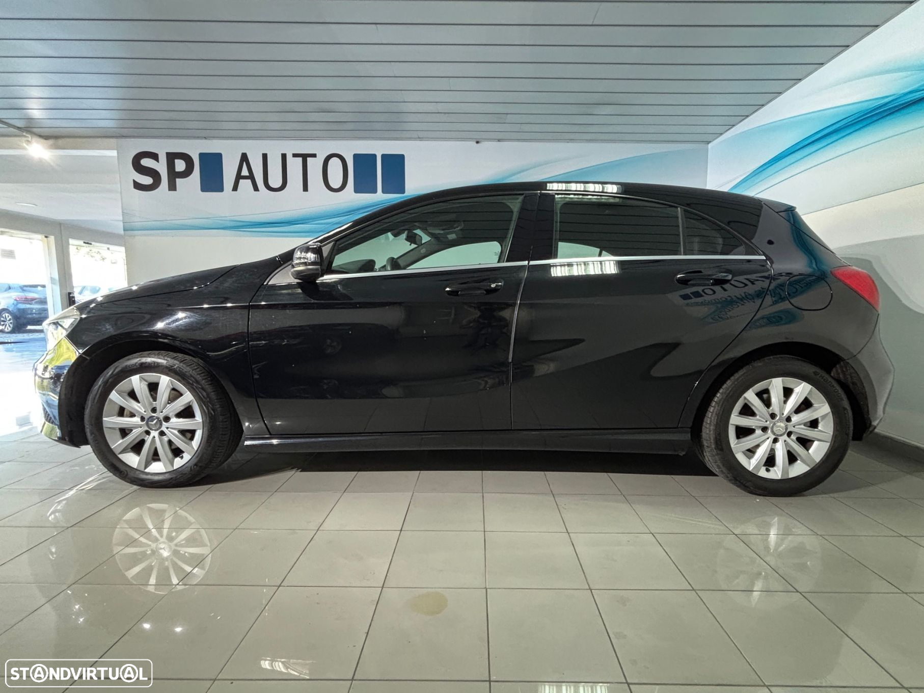 Mercedes-Benz A 160 CDi BE Urban Aut. - 4