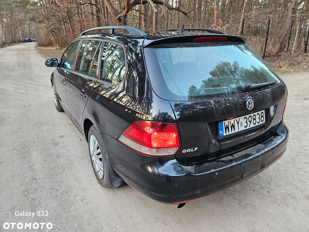 Volkswagen Golf 1.6 TDI Comfortline - 6