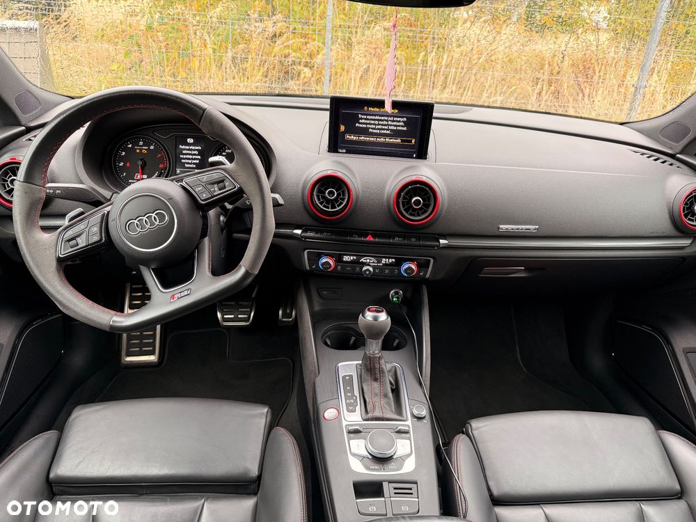 Audi RS3 Sportback - 21