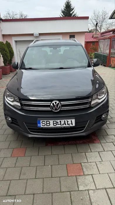Volkswagen Tiguan 2.0 TDI DPF DSG 4Mot Comfortline - 1