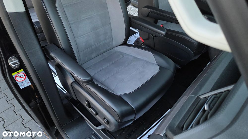 Volkswagen Multivan 2.0 TDI L1 Highline 4Motion DSG - 12
