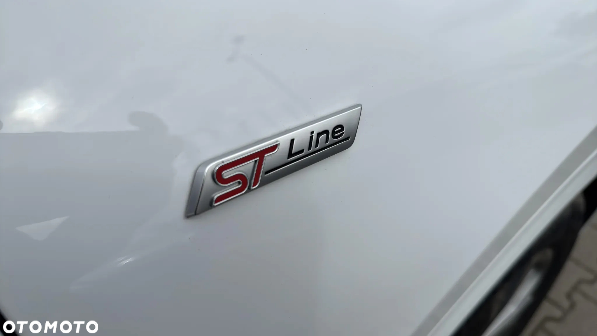 Ford Kuga 2.5 FHEV FWD ST-Line - 31