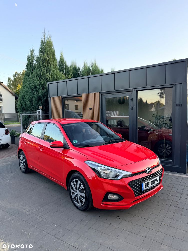 Hyundai i20 1.2 Intro Edition - 1