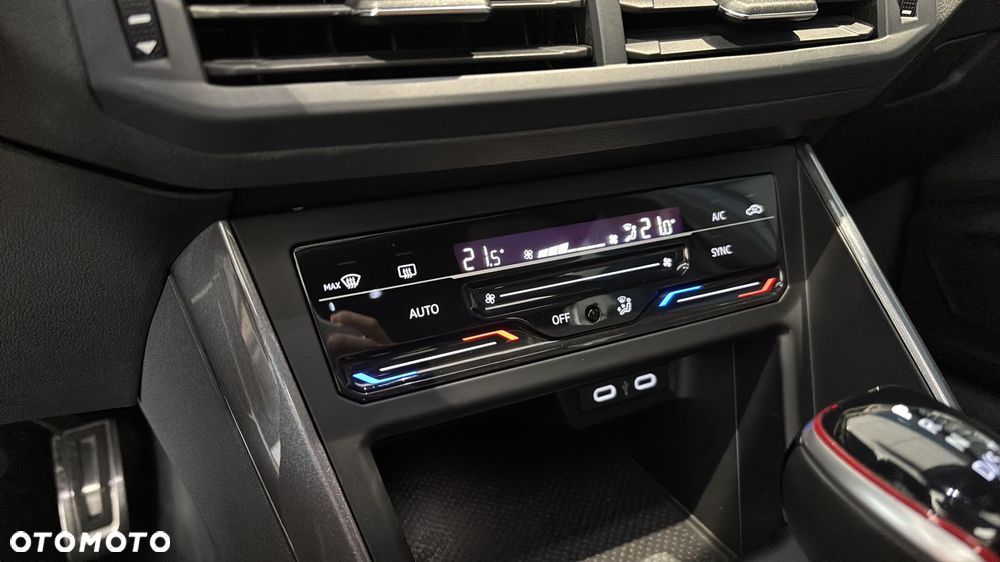 Volkswagen Polo 2.0 TSI GTI DSG - 26