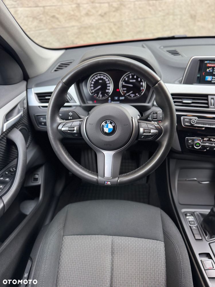 BMW X1 sDrive18i Advantage - 12