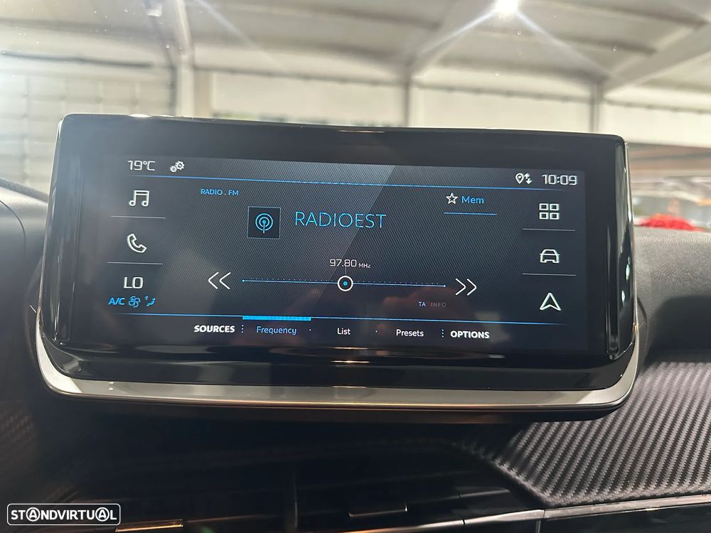 Peugeot 2008 1.2 PureTech Active - 9