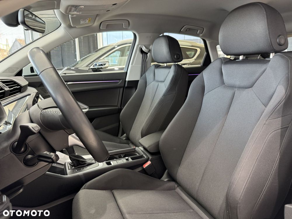 Audi Q3 Sportback - 10